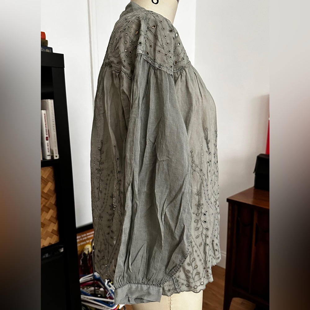 NWOT AE77 Eyelet woven top - Picture 4 of 5